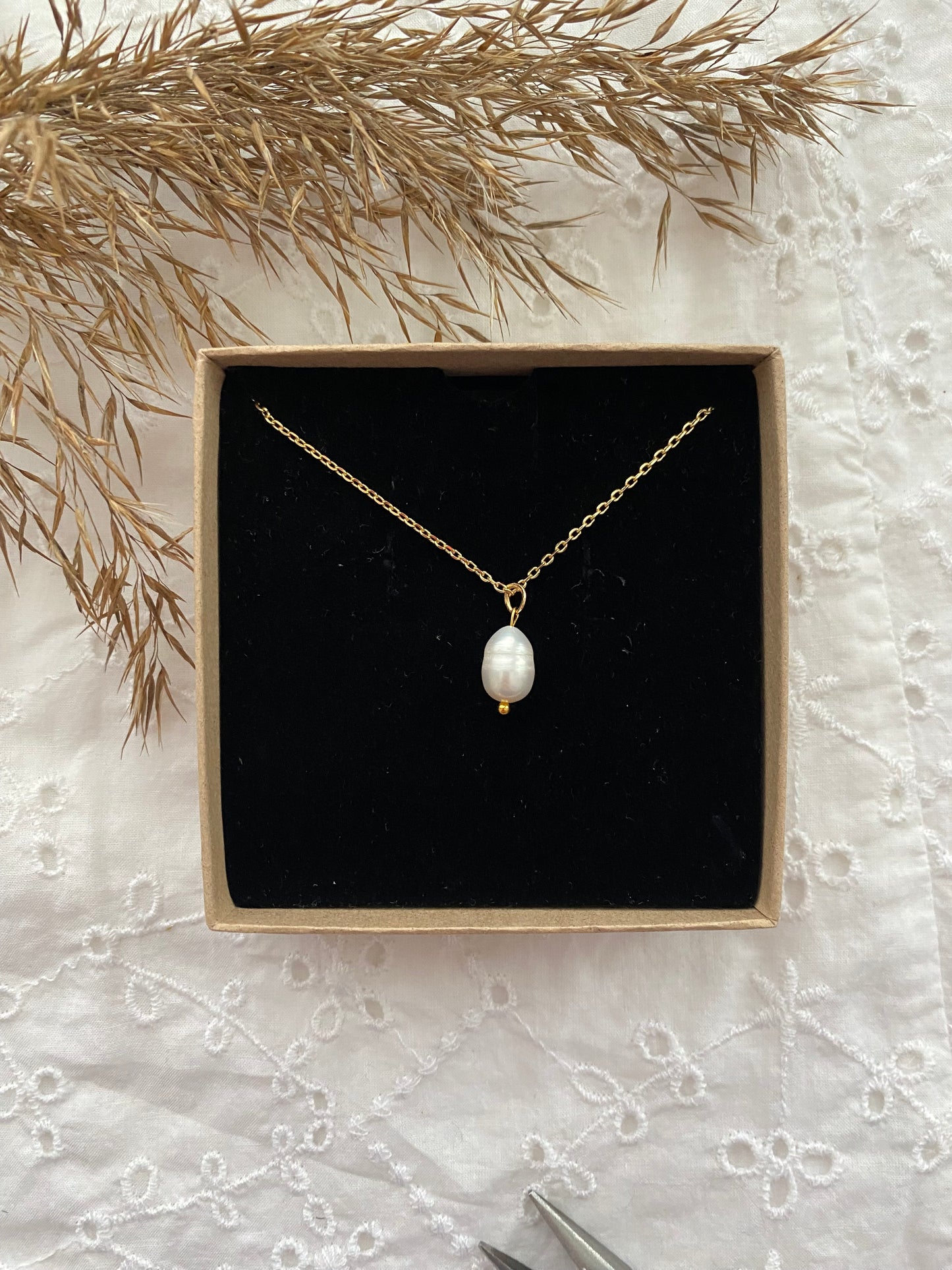 AINO- kaulakoru (kulta ja hopea)